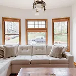Stay Portland Collection - Preserved 1907 Classic Craftsman - 92 Walkscore